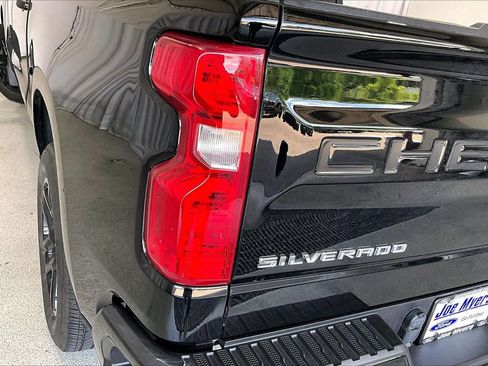 Used 2025 Chevrolet Silverado 1500 Custom w/ LPO, Dark Essentials Package RWD image 13