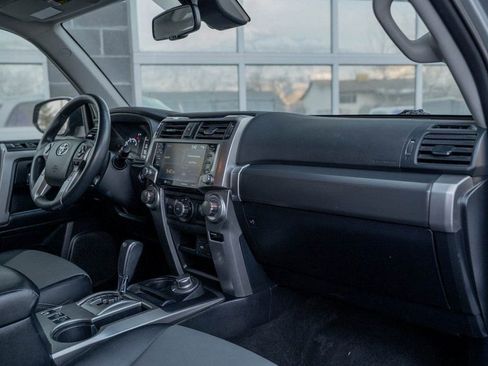 Used 2022 Toyota 4Runner SR5 Premium image 20