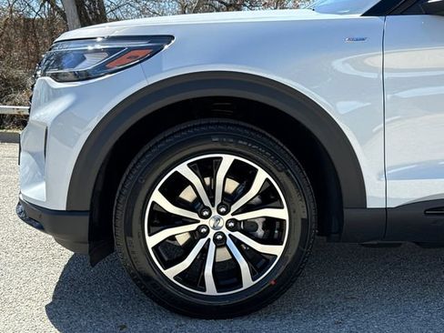 New 2026 Ford Explorer ST-Line RWD image 5