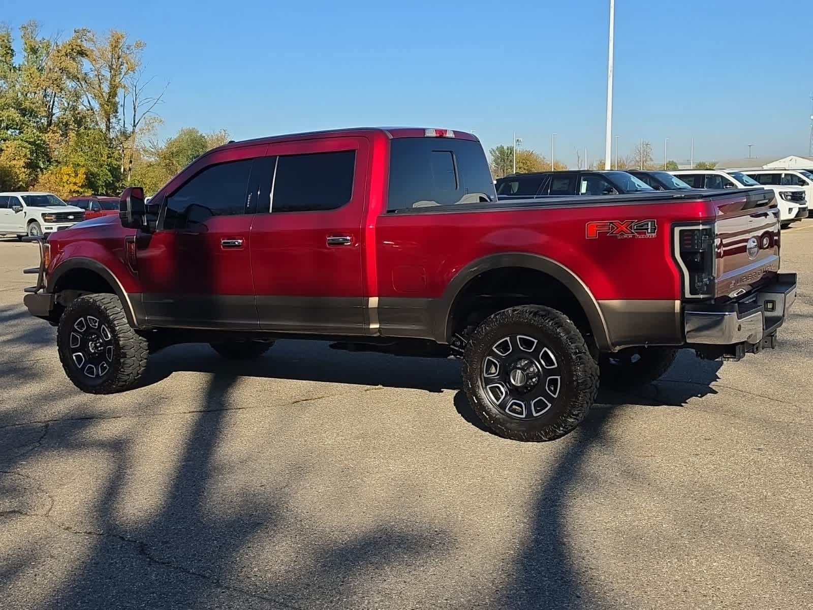 Used 2017 Ford F250 Lariat w/ Lariat Ultimate Package AWD/4WD image 11
