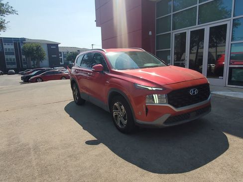 Used 2023 Hyundai Santa Fe SEL FWD image 9
