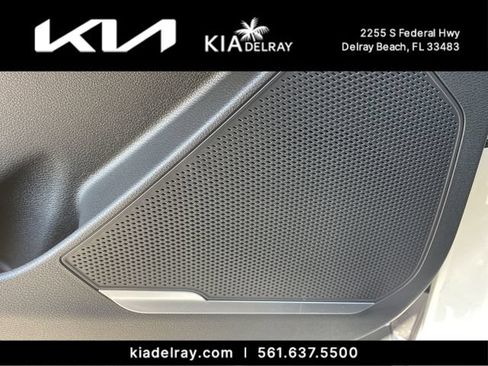 New 2026 Kia Sportage LX FWD image 17