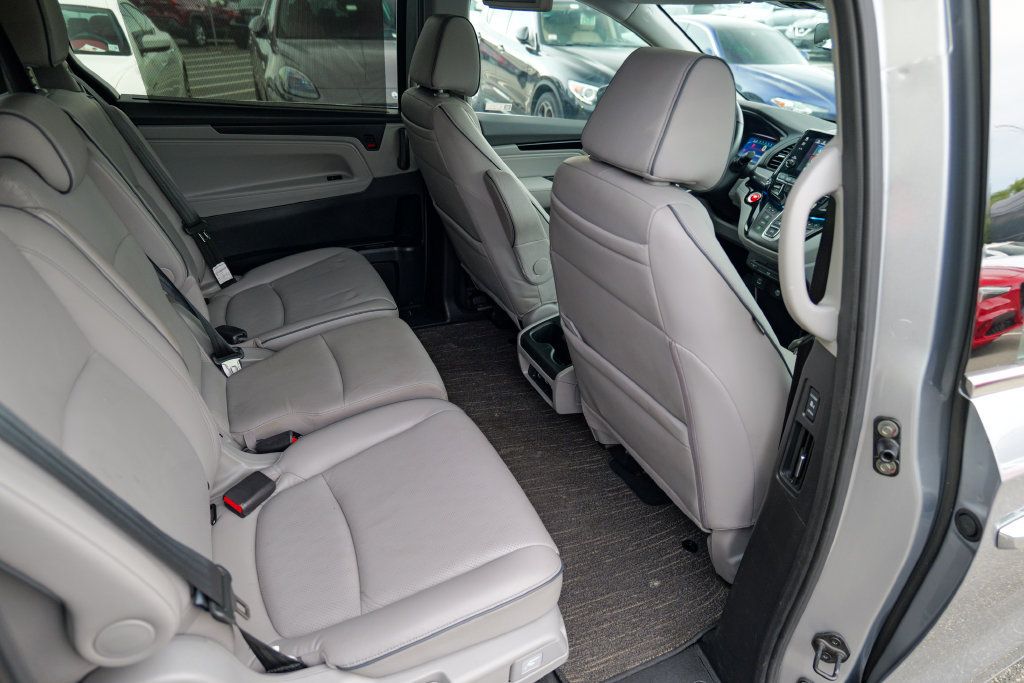 Used 2024 Honda Odyssey Elite image 32