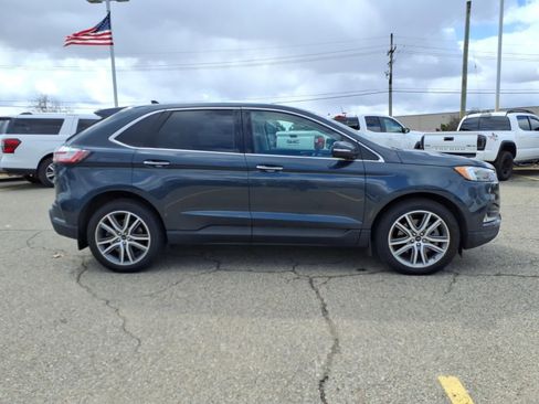 Used 2024 Ford Edge Titanium w/ Equipment Group 301A image 9