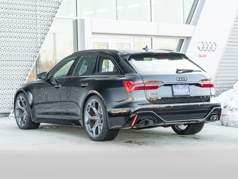 New 2026 Audi RS 6 performance image 5