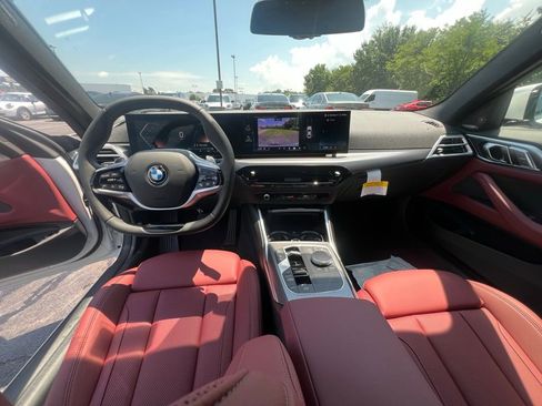 Used 2026 BMW 430i Coupe w/ Convenience Package image 12