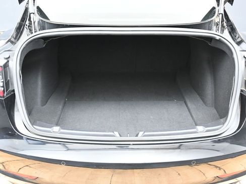 Used 2018 Tesla Model 3 Long Range image 15
