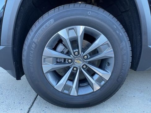 New 2026 Chevrolet Equinox LT w/ Convenience Package II image 7