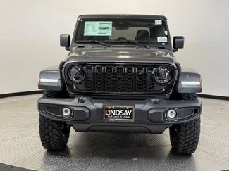 New 2025 Jeep Gladiator Willys video 2