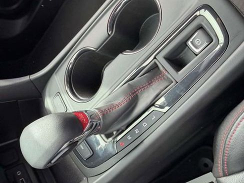 Certified 2023 Chevrolet Equinox RS w/ RS Leather Package image 22