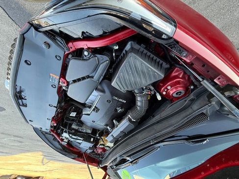 Used 2017 Buick Envision Essence image 30