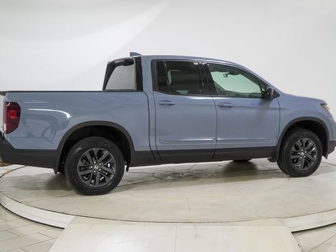 Used 2023 Honda Ridgeline Sport image 13