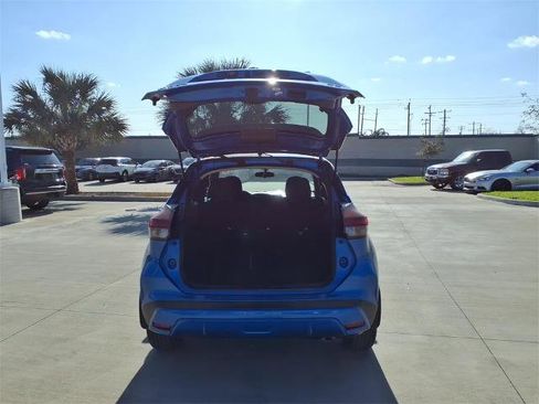 Certified 2021 Nissan Kicks SR image 20