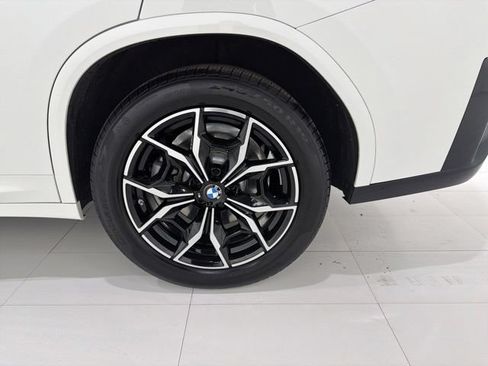 Used 2025 BMW X4 xDrive30i w/ Premium Package AWD/4WD image 44