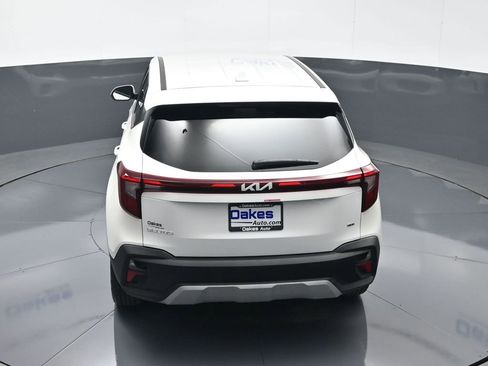 Certified 2025 Kia Seltos LX image 49