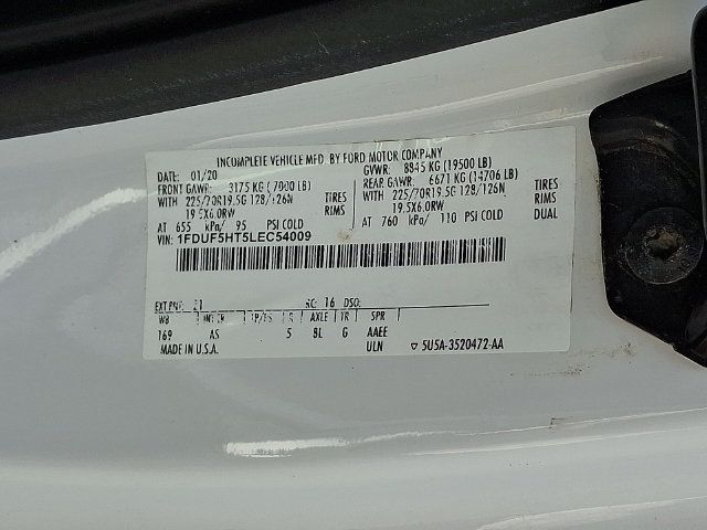 Used 2020 Ford F550 4x4 Regular Cab Super Duty image 28