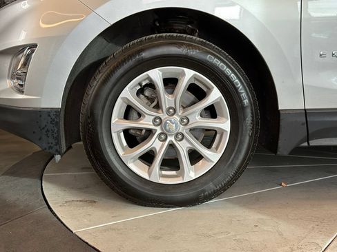 Used 2021 Chevrolet Equinox LT AWD/4WD image 25