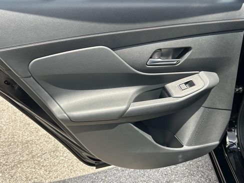New 2026 Nissan Sentra SV w/ SV Convenience Package FWD image 19