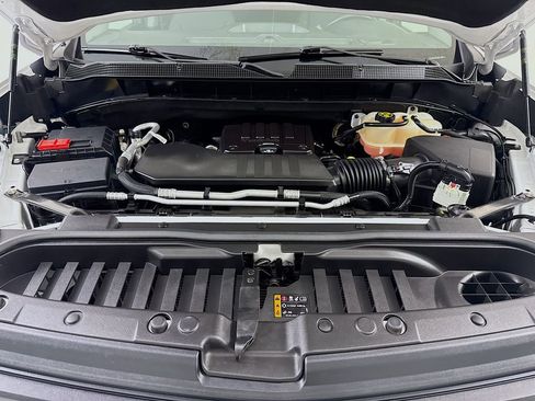 Used 2023 Chevrolet Silverado 1500 Custom image 24