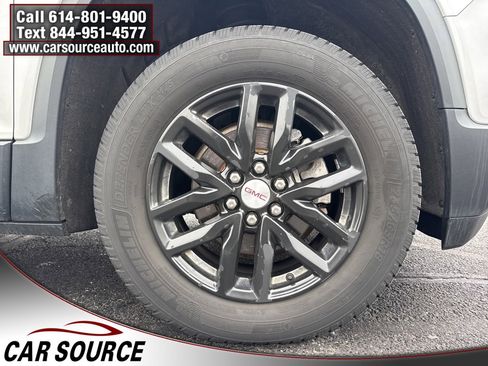 Used 2019 GMC Acadia SLT image 42