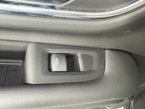 Used 2022 Chevrolet Tahoe Z71 AWD/4WD image 46