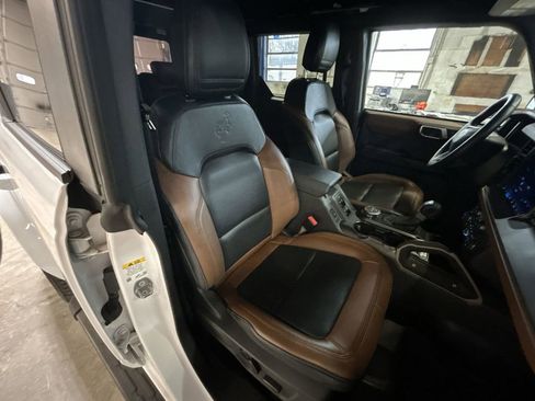 Certified 2024 Ford Bronco Outer Banks AWD/4WD image 24