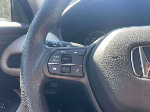 New 2026 Honda HR-V EX-L image 18