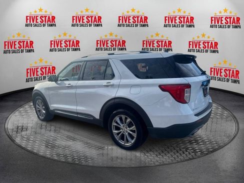 Used 2021 Ford Explorer Limited w/ Equipment Group 301A AWD/4WD image 5