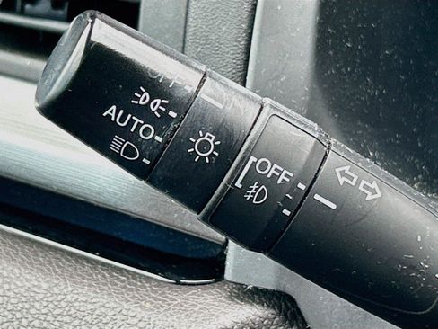 Used 2020 Honda Odyssey Elite image 35