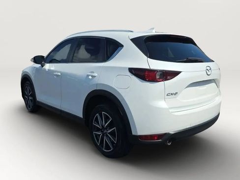 Used 2018 MAZDA CX-5 Touring w/ Preferred Equipment Package FWD image 6