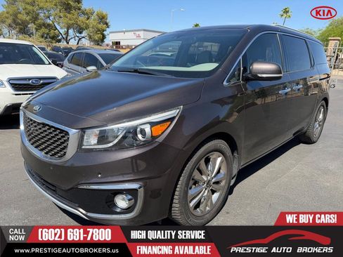 Used 2015 Kia Sedona SX Limited w/ SXL Technology Package image 2