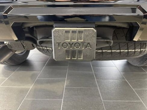 Used 2025 Toyota 4Runner TRD Sport image 17