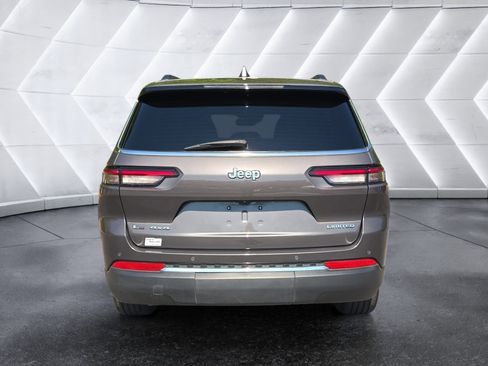 Used 2021 Jeep Grand Cherokee L Limited AWD/4WD image 4