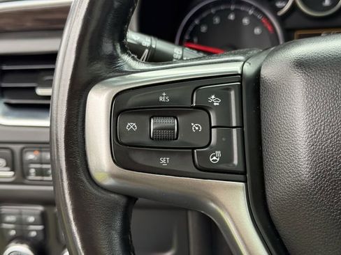 Used 2021 Chevrolet Tahoe Z71 w/ Luxury Package AWD/4WD image 10