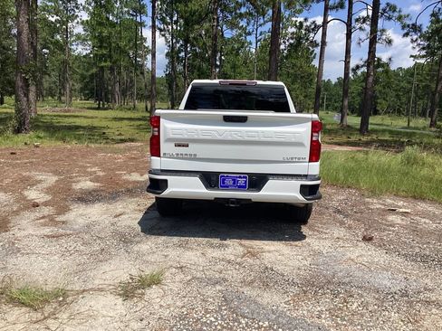 New 2025 Chevrolet Silverado 1500 Custom RWD image 6