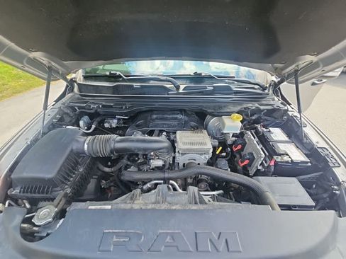 Used 2019 RAM 1500 Laramie w/ Sport Appearance Package AWD/4WD image 22