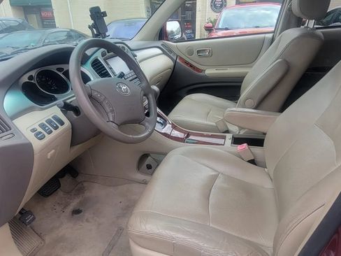 Used 2007 Toyota Highlander Sport image 11
