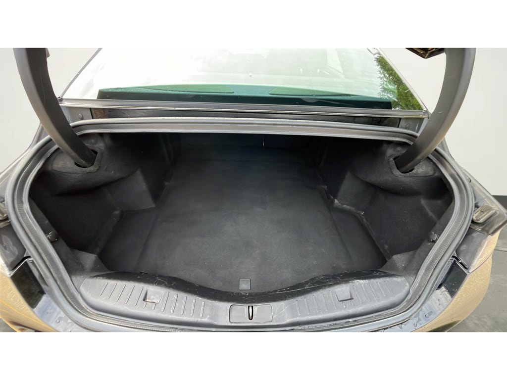 Used 2017 Lincoln MKZ Premiere FWD image 19