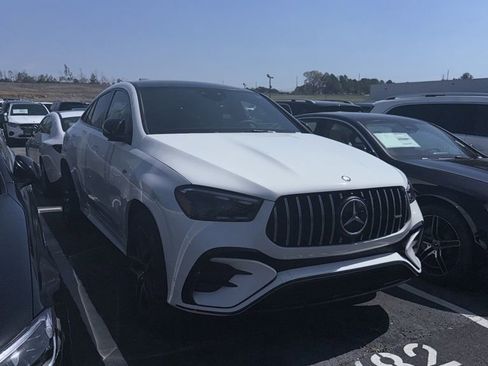 New 2026 Mercedes-Benz GLE 53 AMG 4MATIC Coupe image 2
