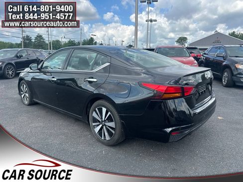Used 2022 Nissan Altima 2.5 SV FWD image 4