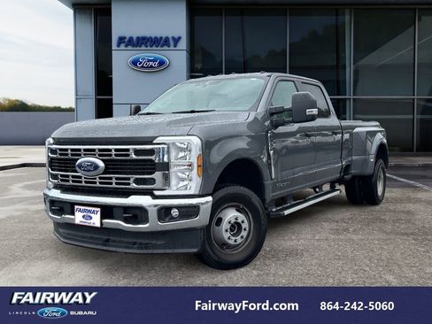 Used 2026 Ford F350 XLT image 1