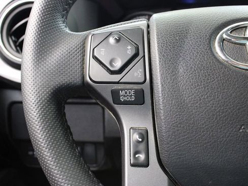 Used 2023 Toyota Tacoma TRD Off-Road w/ TRD Premium Off Road Package AWD/4WD image 27