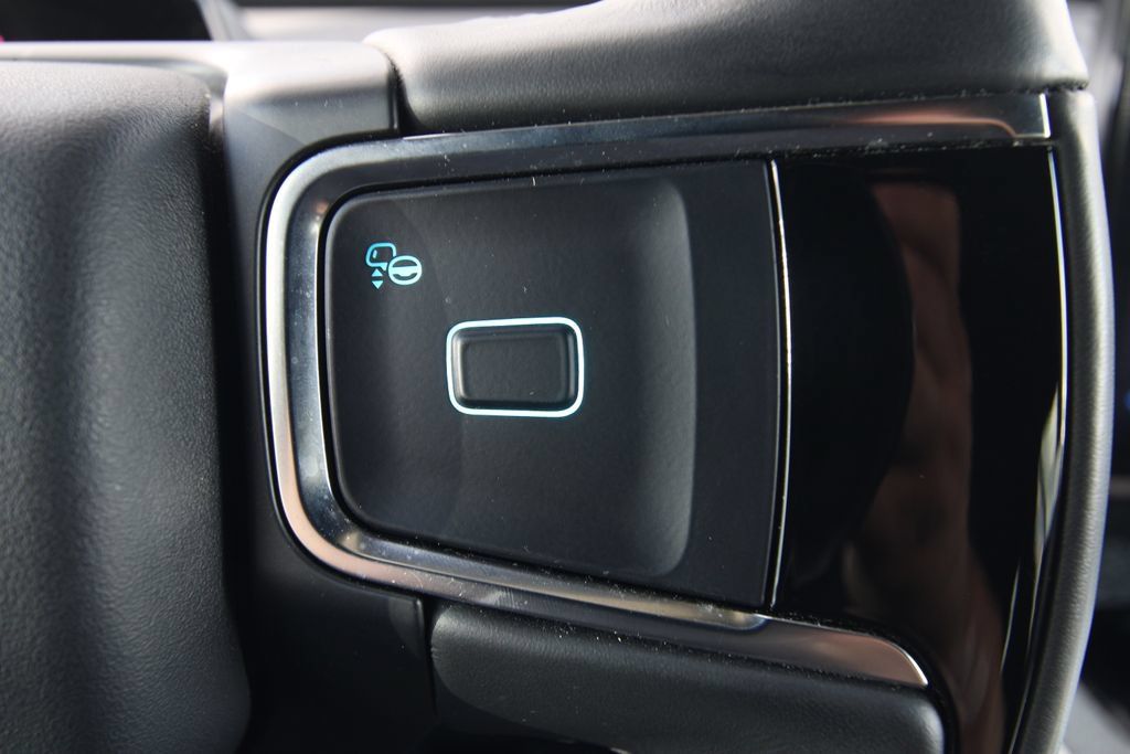Used 2025 Ford Expedition Tremor AWD/4WD image 23