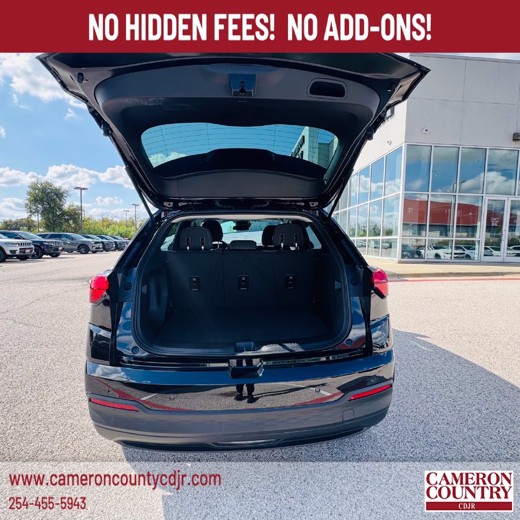 Used 2027 Chevrolet Bolt LT w/ Comfort Package FWD image 7