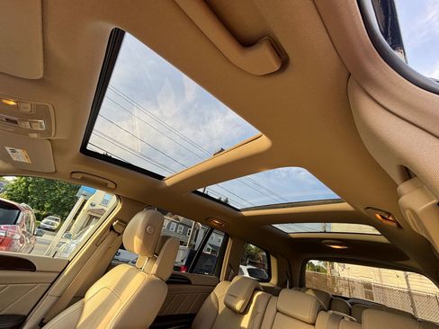 Used 2013 Mercedes-Benz GL 450 4MATIC w/ Premium 1 Pkg image 37