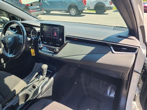Used 2022 Toyota Corolla SE FWD image 13