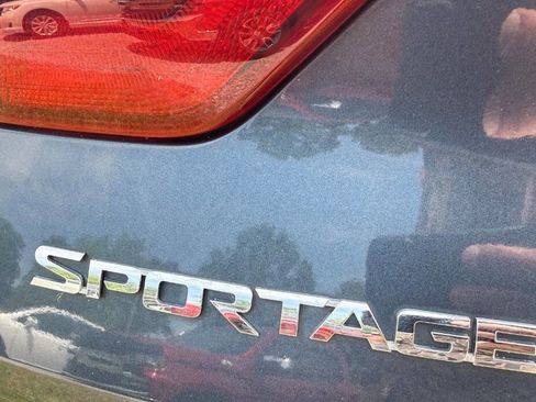 Used 2018 Kia Sportage LX AWD/4WD image 23