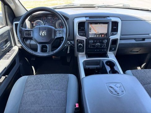 Used 2016 RAM 1500 Big Horn RWD image 10