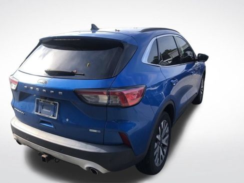 Used 2020 Ford Escape Titanium AWD/4WD image 4
