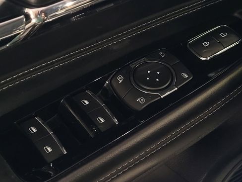 Used 2022 Lincoln Corsair FWD image 27